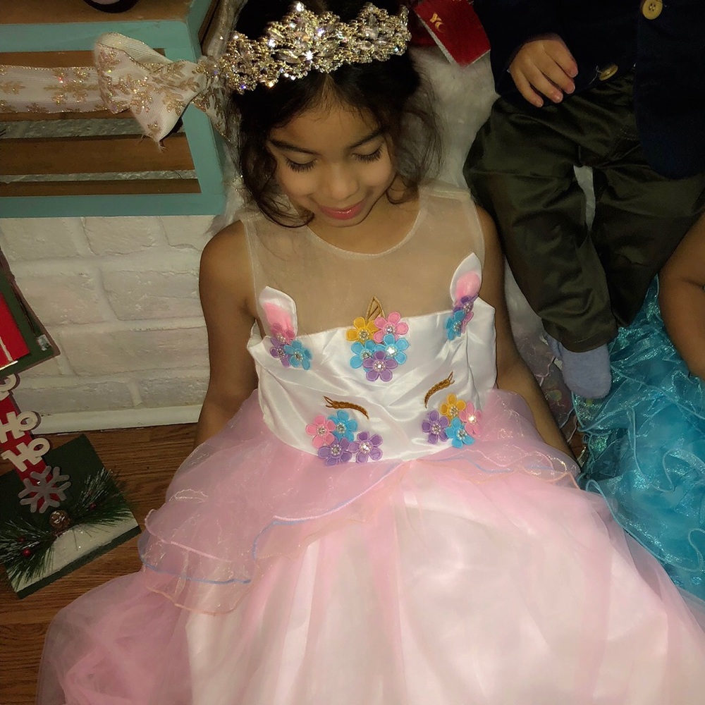 Pink unicorn dress - Picture 2 of 4